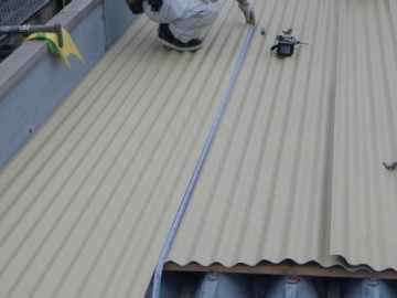 屋根カバー工事