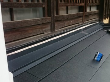 屋根葺き替え工事