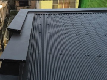 屋根カバー工事