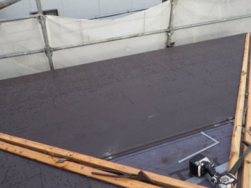 屋根カバー工事