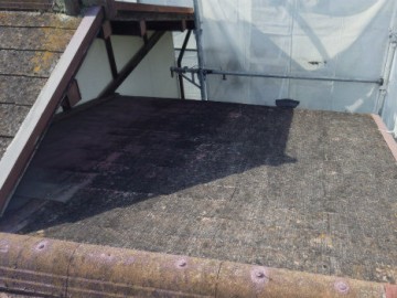 屋根カバー工事