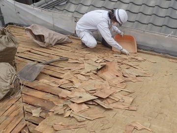 屋根葺き替え工事