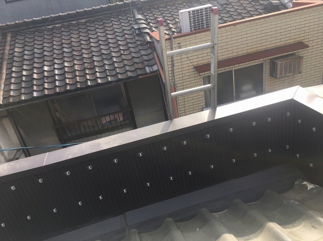 谷入れ替え板金工事
