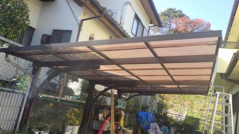 ポリカ屋根張替工事