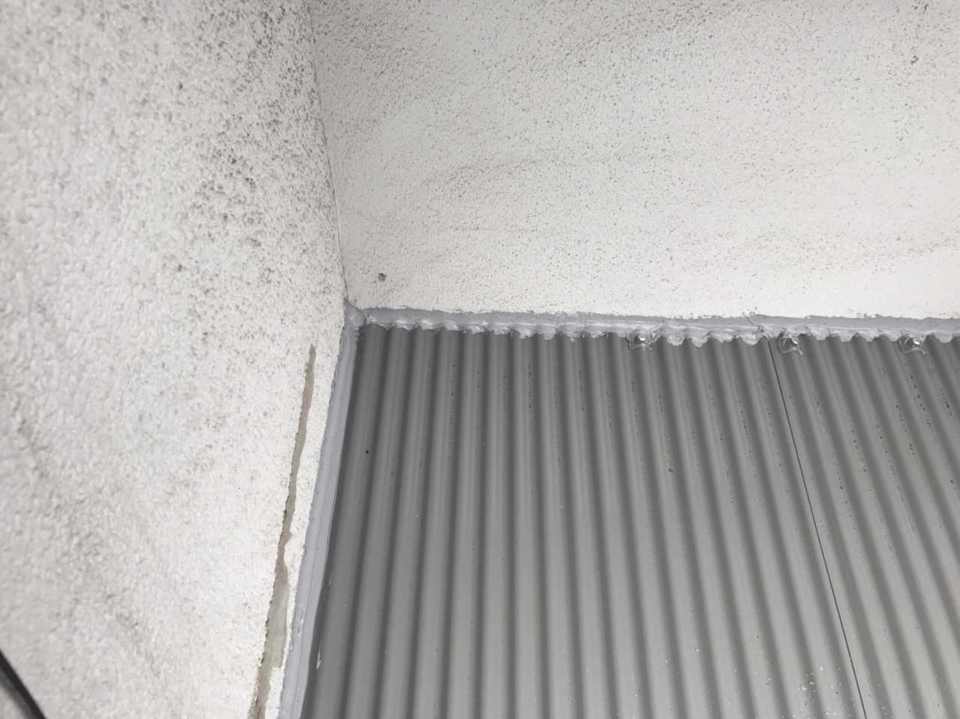 屋根カバー工事（小波）