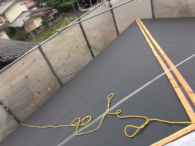 屋根カバー工事