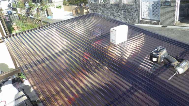 ポリカ屋根張替工事