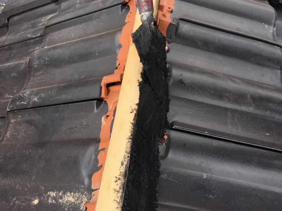 屋根葺き替え工事