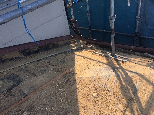 屋根葺き替え工事