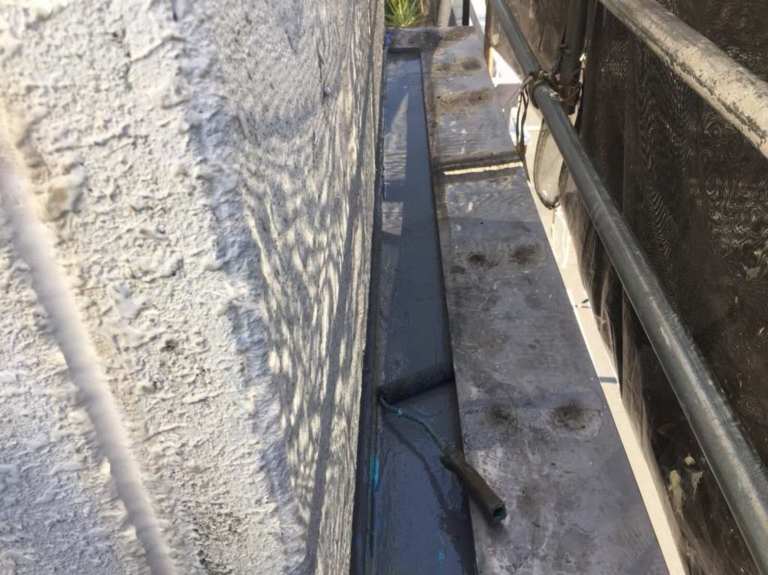 通気緩衝ウレタン防水工事