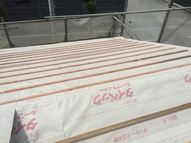 屋根葺き替え工事