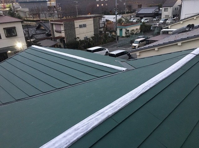屋根カバー工事
