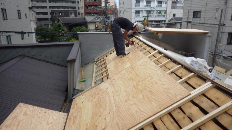 屋根葺き替え工事 和瓦⇒タテヒラ
