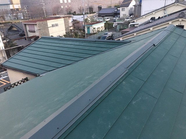 屋根カバー工事