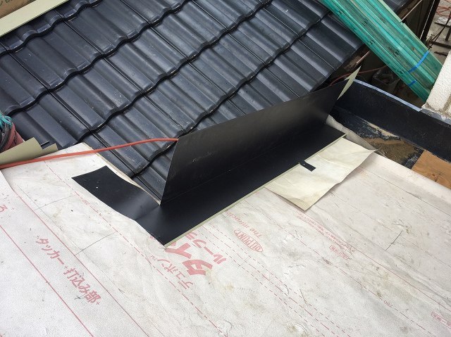 屋根葺き替え工事