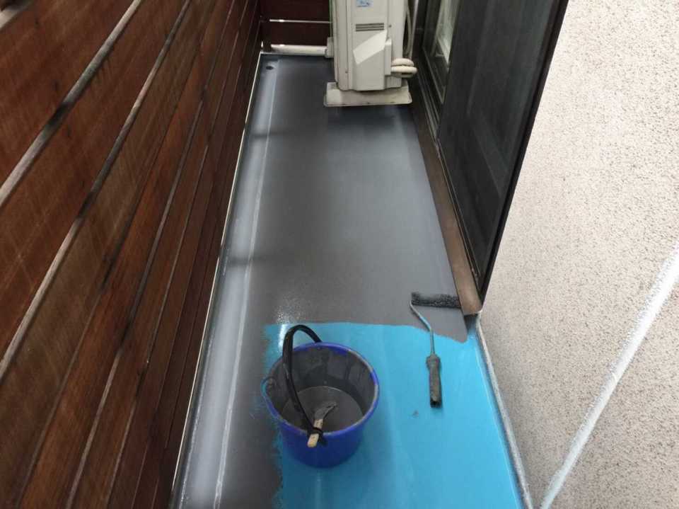 ベランダメッシュウレタン防水工事