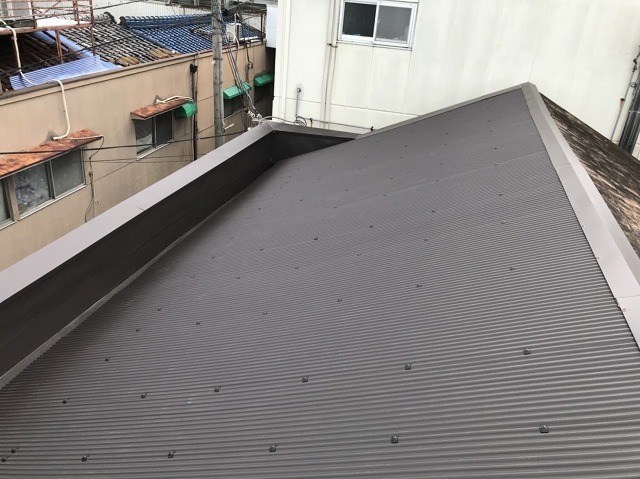 屋根カバー工事（小波）