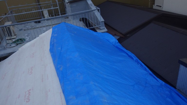 屋根葺き替え工事 和瓦⇒タテヒラ