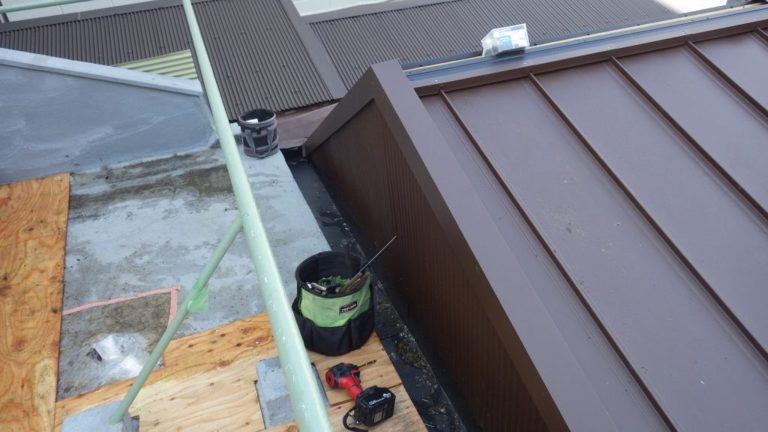 屋根葺き替え工事 和瓦⇒タテヒラ