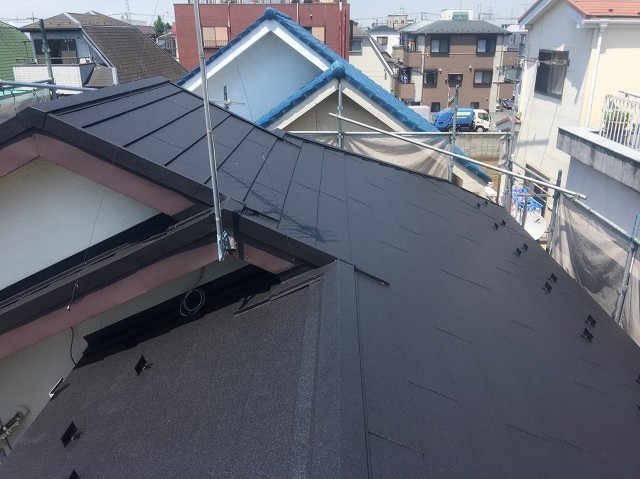 屋根葺き替え工事