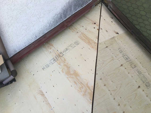 屋根葺き替え工事