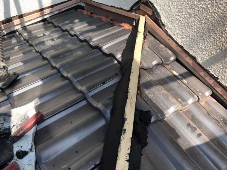 屋根葺き替え工事