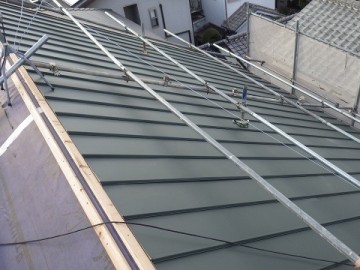 屋根カバー工事