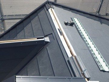 屋根カバー工事