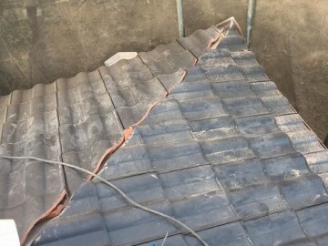 屋根葺き替え工事