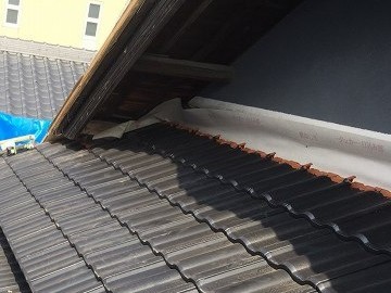 屋根葺き替え工事