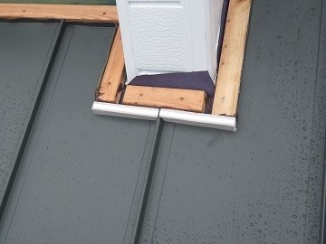 屋根カバー工事