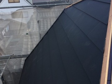 屋根カバー工事