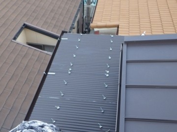 屋根カバー工事