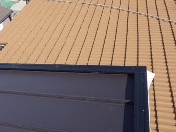 屋根カバー工事