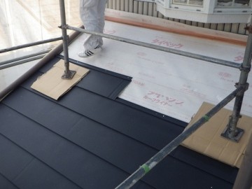 屋根カバー工事