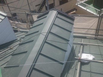 屋根カバー工事
