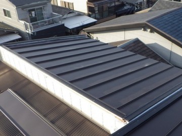 屋根カバー工事