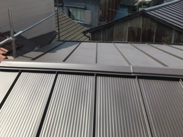 屋根カバー工事