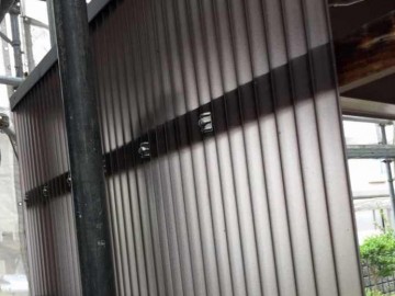 波板張替工事