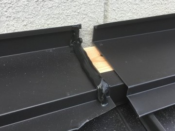 屋根カバー工事