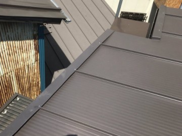 屋根カバー工事