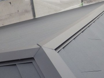屋根カバー工事