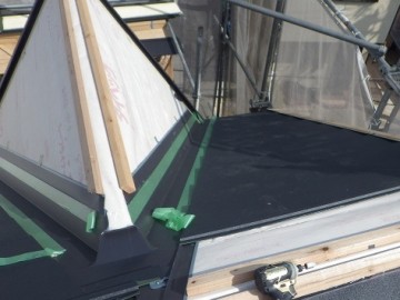 屋根カバー工事