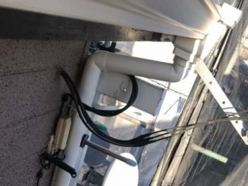 樋掛け替え工事
