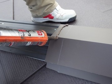 屋根葺き替え工事