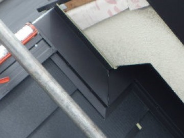 屋根葺き替え工事