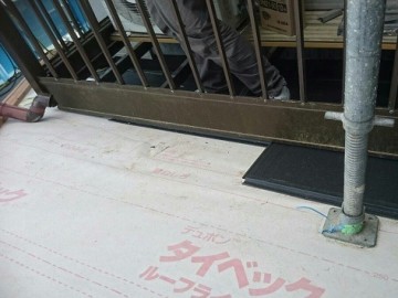 屋根葺き替え工事