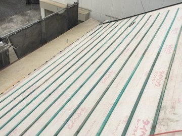 屋根葺き替え工事