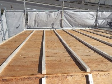 屋根葺き替え工事