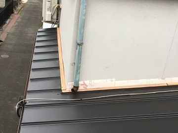 屋根カバー工事